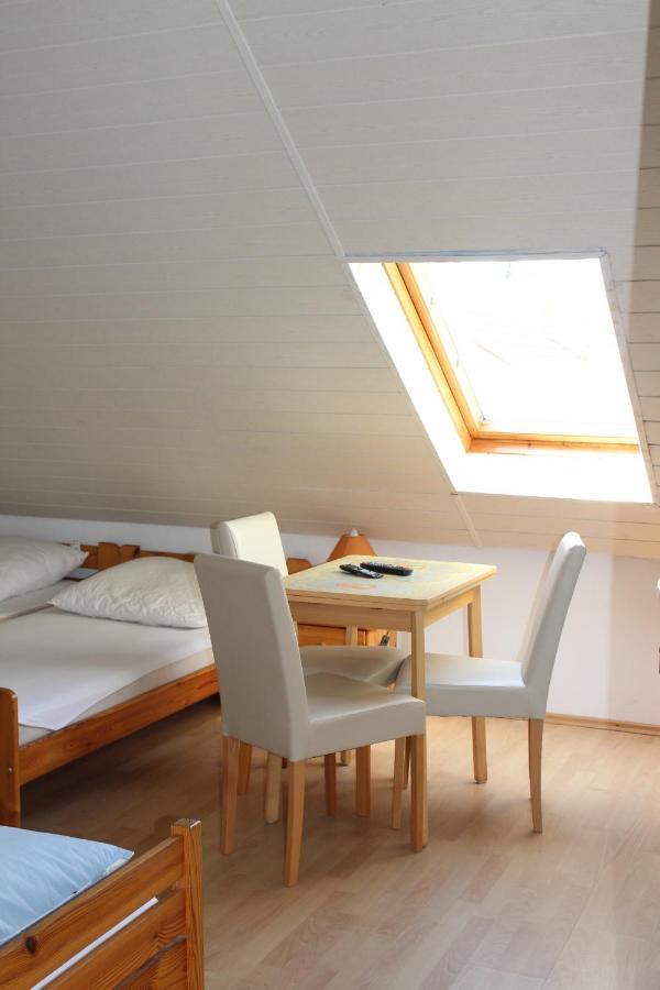 Dom Pod Sosnami Bed and Breakfast Mielno  Eksteriør billede